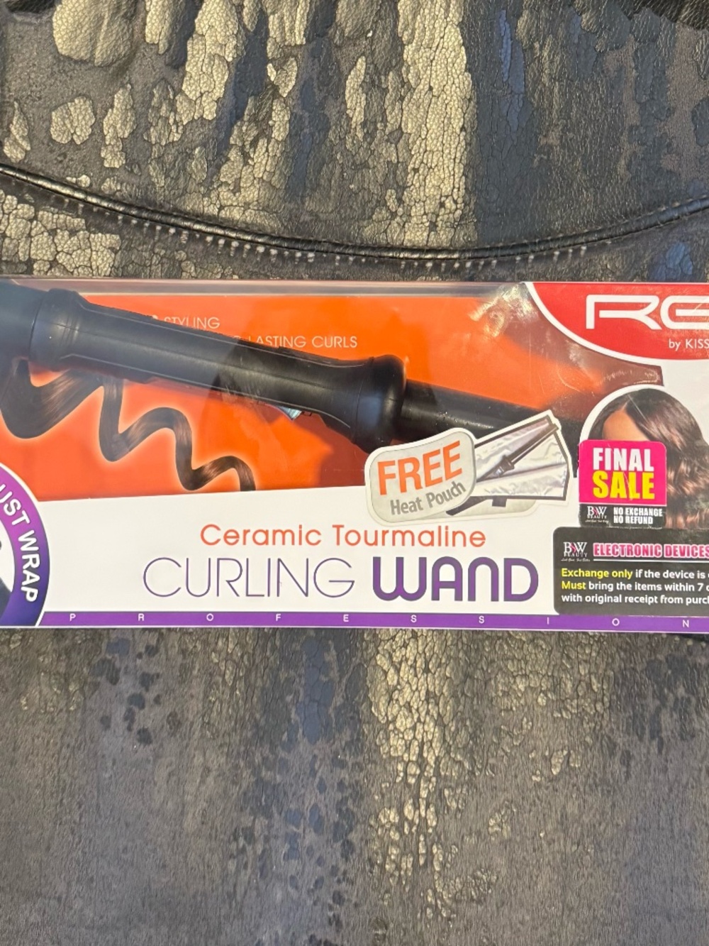 1" RED BY KISS CURLING WAND